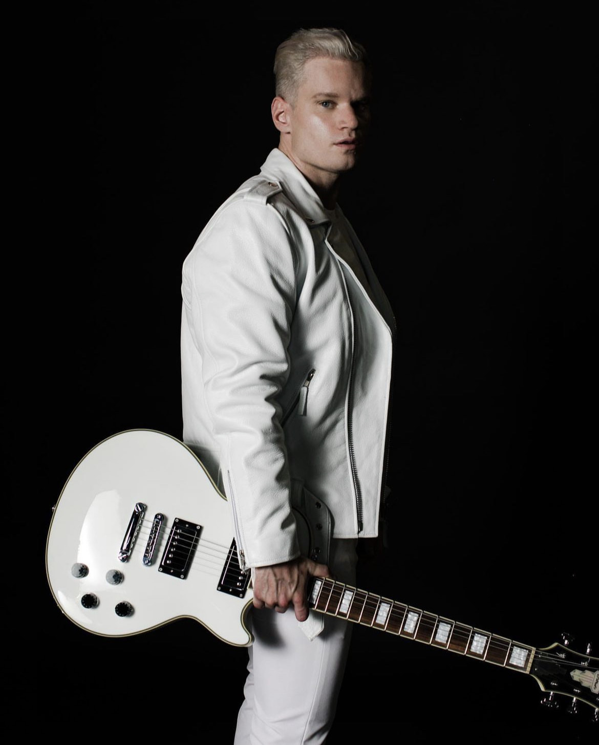 Alex Alexander Feat Hazel Releases New Single Body Work